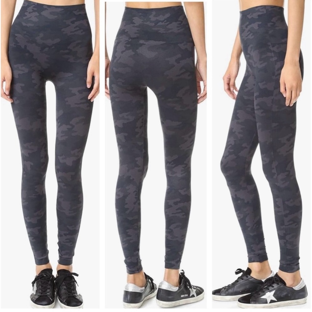 NWT Women’s SPANX Look At Me Now Ecocare Seamless Black Camo Leggings Size Small